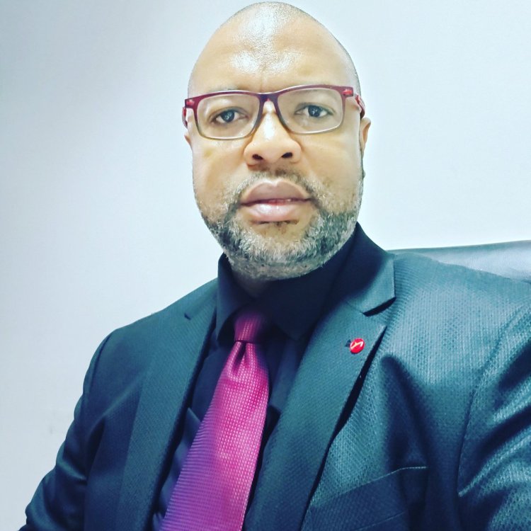 Paul Mahel (journaliste) sur l’assassinat de Martinez Zogo: « C’est une affaire politique, pas une affaire de quartier où des enfants jouaient aux billes »