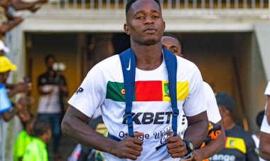 Dynamo de Douala : Léonel Ateba Réclame ses 3 Millions de Primes de Signature
