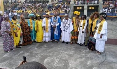 SOCIETE : LE PEUPLE BANGANG INSTALLE SON NOUVEAU CHEF À DOUALA.