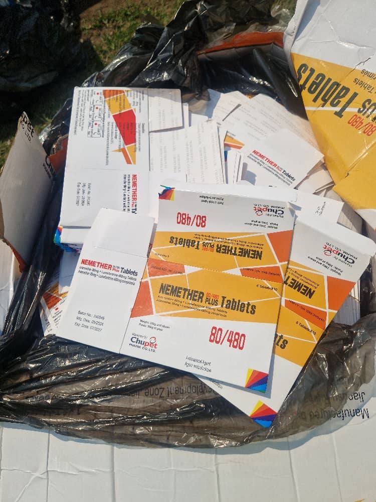 Douala : la Douane saisit 31 colis de produits pharmaceutiques de contrebande à Akwa